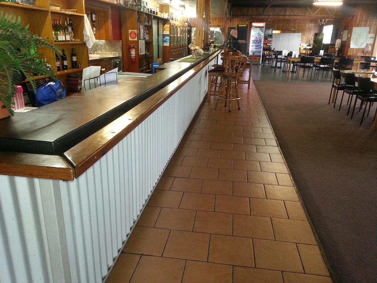 Tullah Tavern Экстерьер фото